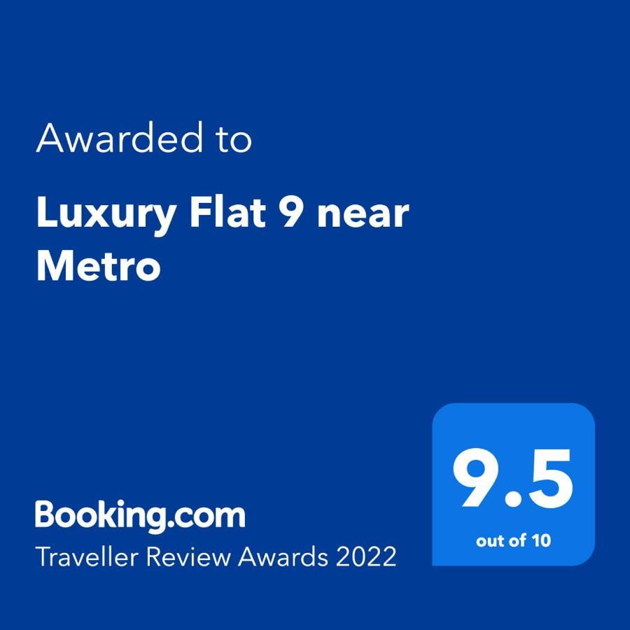 Apartamento Luxury Flat 9 Near Metro Bucarest Exterior foto